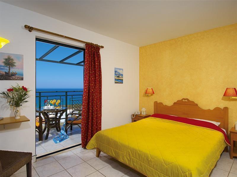 Golden Villas - Hotel Apartments & Villas Hersonissos  Exterior photo