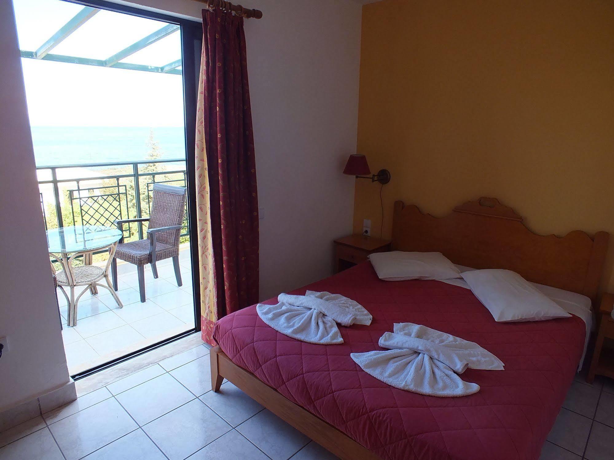 Golden Villas - Hotel Apartments & Villas Hersonissos  Exterior photo