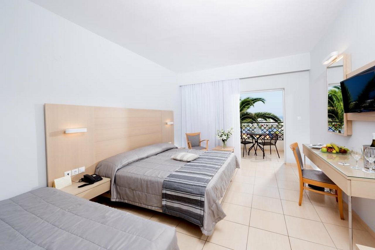 Golden Villas - Hotel Apartments & Villas Hersonissos  Exterior photo
